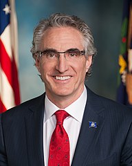 Governor Doug Burgum.jpg