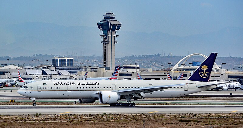 File:HZ-AK38 Saudi Arabian Airlines Boeing 777-3FG(ER) s-n 61597 (37058129803).jpg