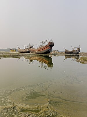 হাতিয়া উপজেলা: অবস্থান ও আয়তন, প্রশাসনিক এলাকা, ইতিহাস