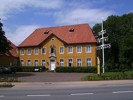 Hilter, stadhuis 2008 07 15 14.11