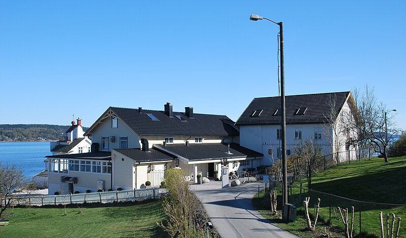 File:Hurum Strandhotell Filtvedt nå Villamalla.JPG