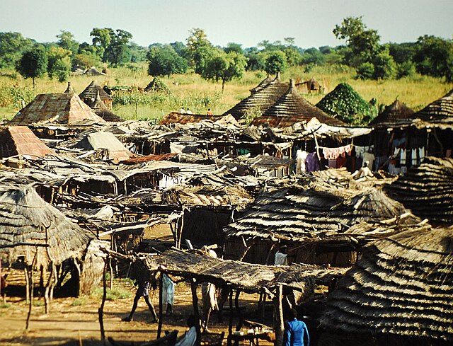 Huts outside Wau, 2008