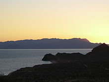 View of the southern part of Tiburon Island from Bahia de Kino Isla Tiburon island.jpg