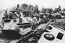 Tanques japoneses nas Filipinas.