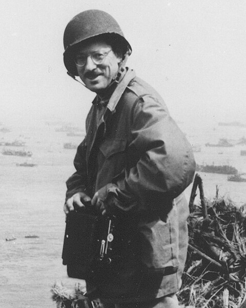 File:Joe Rosenthal USMC-02292.jpg