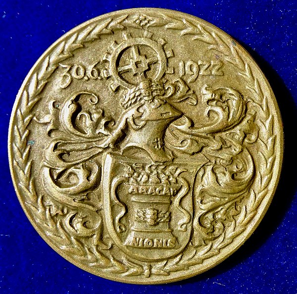 The reverse of this medal by Ernst Barlach