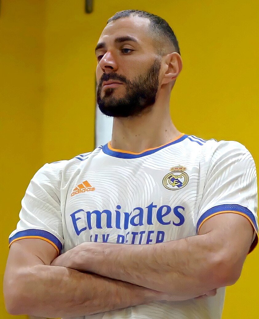 Karim Benzema ve dresu Realu (2021)