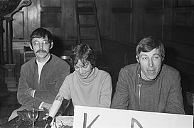 Katholieke Studenten Dagen (KSD 68), teach-in, v.l.n.r. Hans Mol , mevr. Donne…, Bestanddeelnr 921-0439.jpg