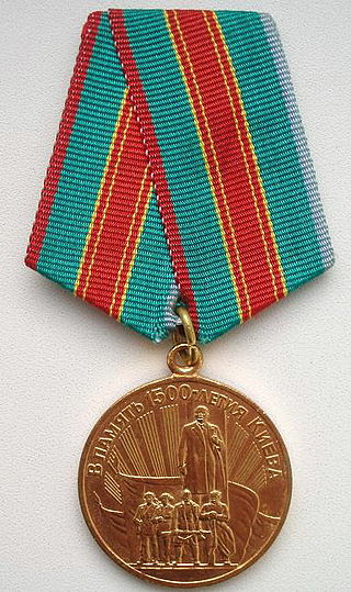 <span class="mw-page-title-main">Medal "In Commemoration of the 1500th Anniversary of Kiev"</span> Commemorative medal of the Soviet Union