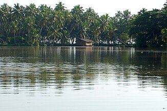 Kovalam, Karamana River.jpg