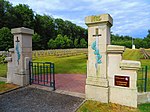 Lachalade cimetière militaire français.JPG