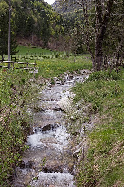 File:Lago d'Ampola (MGK12419).jpg