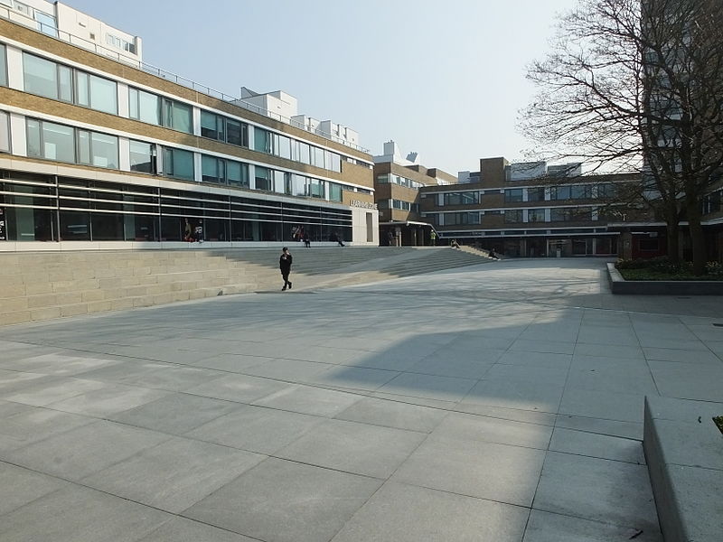 File:Lancaster University 31 Alexandra Square 6002.JPG