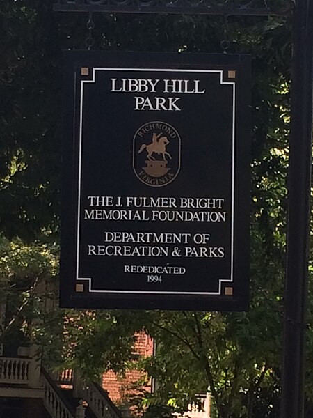 File:LibbyHillParkSign.JPG