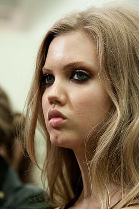 Lindsey Wixson we wrześniu 2010 r.