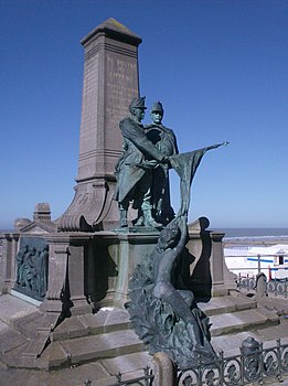 Monument ter ere van Lippens en De Bruyne te Blankenberge