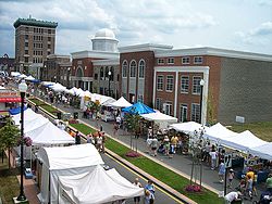 Lockport Arts Fest sur Main St.jpg