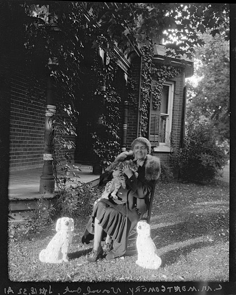 File:Lucy Maud Montgomery with her pets outside her home in Norval, Ontario (I0023626).jpg