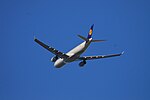 Миниатюра для Файл:Lufthansa Airbus A330-343 D-AIKR Flight LH495 from YYZ to MUC (14998374619).jpg