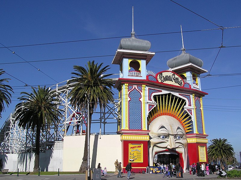 File:Luna Park in St. Kilda.jpg