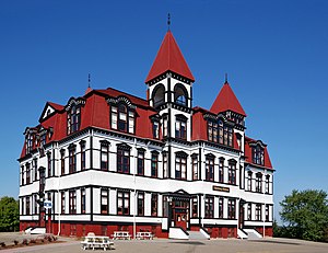 Akademi Lunenberg di Nova Scotia, Kanada.