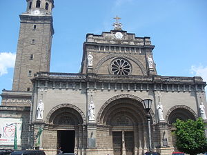 Manila Cathedral exterior.jpg