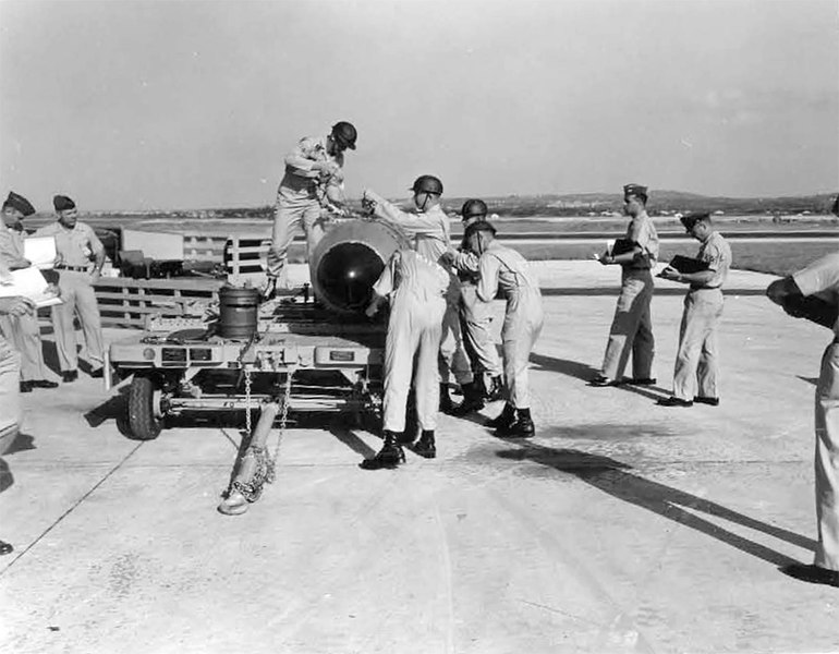 File:Mark-7 A-bomb being readied for mounting by members of the 8th Tactical Fighter Wing at Kadena AB.jpg