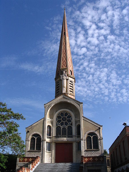 File:Migennes - Église du Christ-Roi - 1.jpg