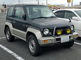 Mitsubishi pajerojunior h57a zr-1 ii f.jpg