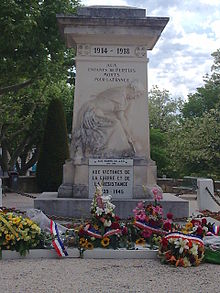 Monument aux morts.