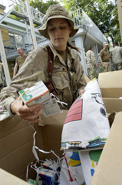 File:Mooney Aid to Afghanistan.jpg