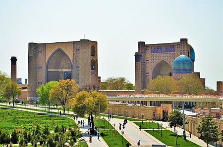 Tập_tin:Mosque_Bibi_Khanum_(5).JPG