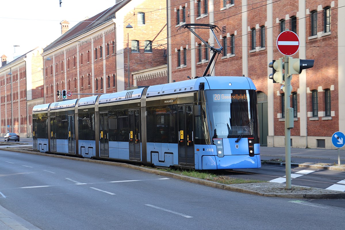 ミュンヘン市電S形電車 - Wikipedia