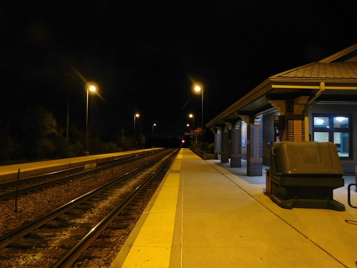 Mundelein station