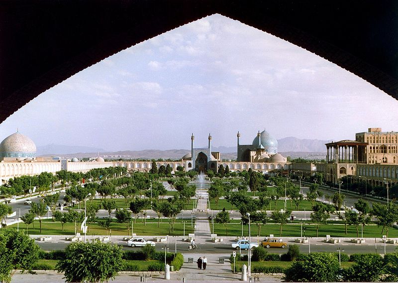 File:Naghshe Jahan Isfahan.jpg