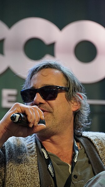 File:Nicholas Brendon at Brussels Comic Con 2019 10-47-45 ILCE-6500 DSC06235 (47297155891).jpg