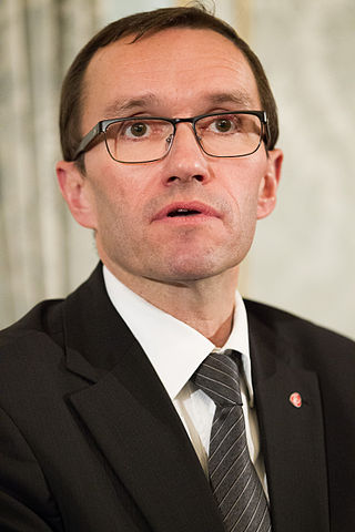 <span class="mw-page-title-main">Espen Barth Eide</span> Norwegian politician and political scientist