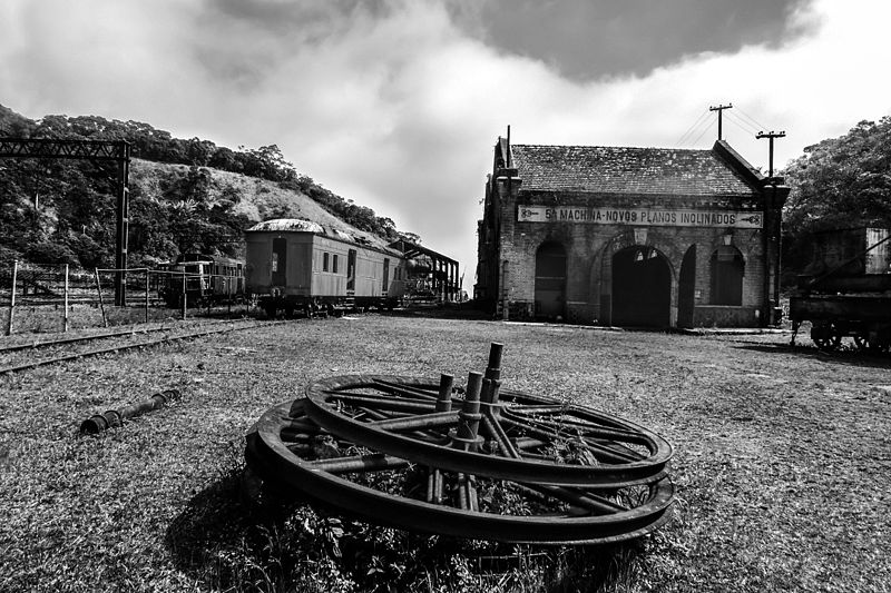 File:Pátio ferroviário de Paranapiacaba 3.jpg