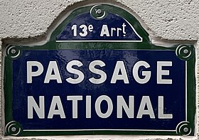 Voir la plaque.