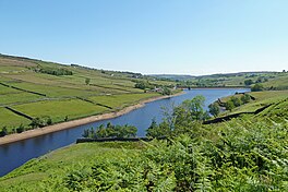 Ponden Reservoir (5897560301).jpg