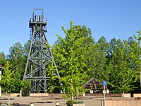 Chevalement de mines de Carmaux.