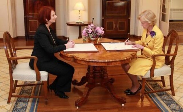 Gillard being sworn in as prime minister by Quentin Bryce on 24 June 2010