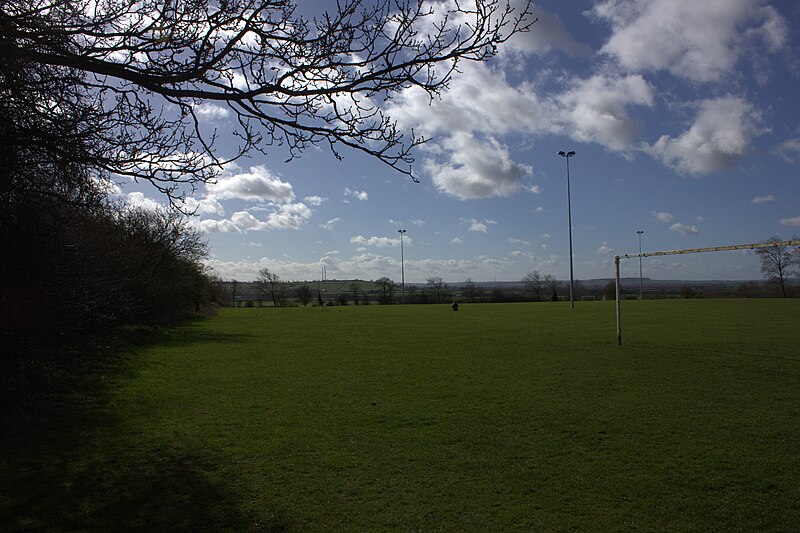 File:Rainsbrook Sports Ground looking south - geograph.org.uk - 5320697.jpg