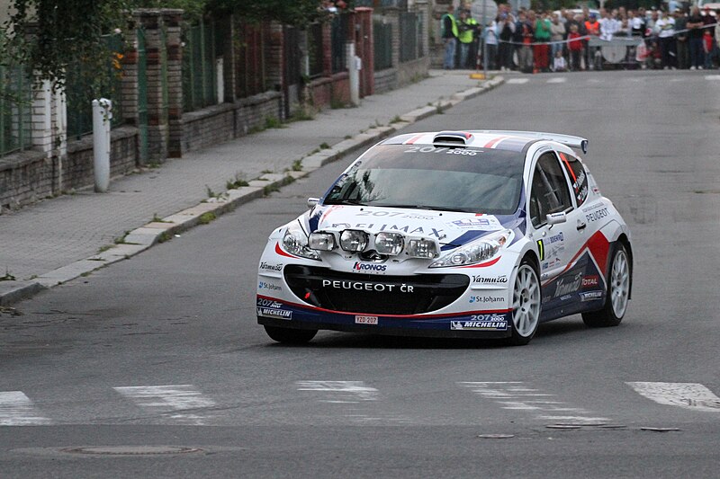 File:Rally Bohemia 2011 - Valoušek.jpg