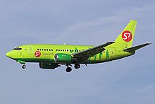 S7 Airlines B735 VP-BSV.jpg