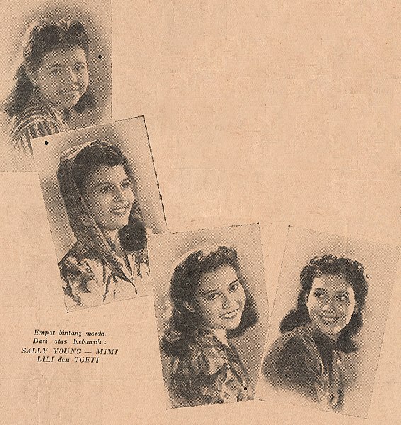 File:Sally Young, Mimi, Lili, and Toeti, Bintang Soerabaia advertisement, Tokio Gekidjo, Djakarta, 1942 (obverse).jpg