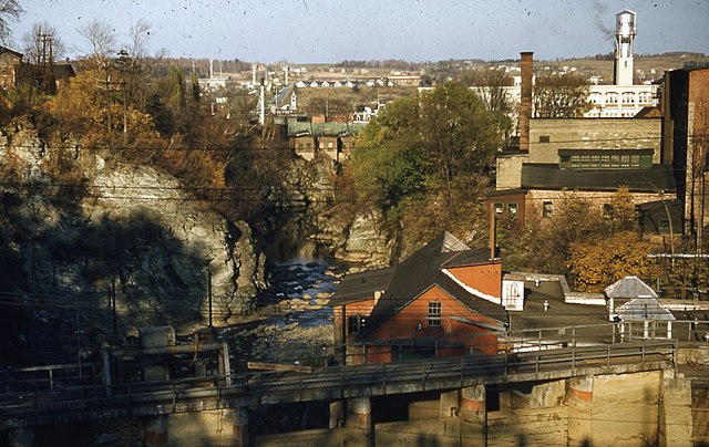 The Saint-François river at Sherbrooke in the 1950s