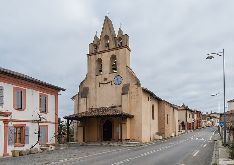 File:St Bartholomew church in Monblanc (1).jpg