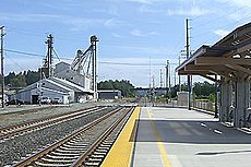 Stanwood station platform, looking south.jpg