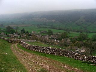 <span class="mw-page-title-main">Starbotton</span> Village in North Yorkshire, England